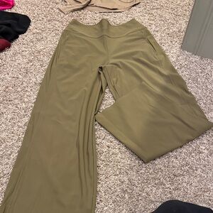 ATHLETA Women’s Wide-Leg Pull-On Pants in Olive Green